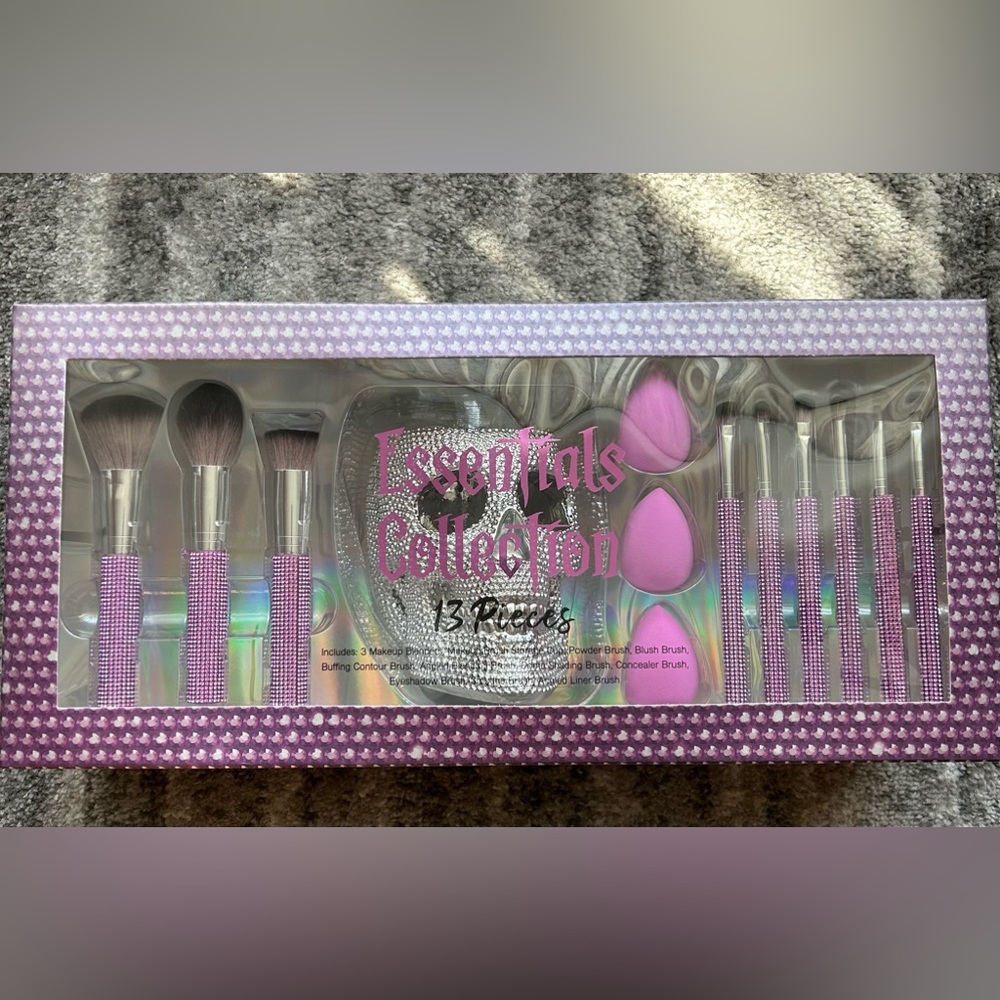 Rhinestone Skull make up brush set 13 pc